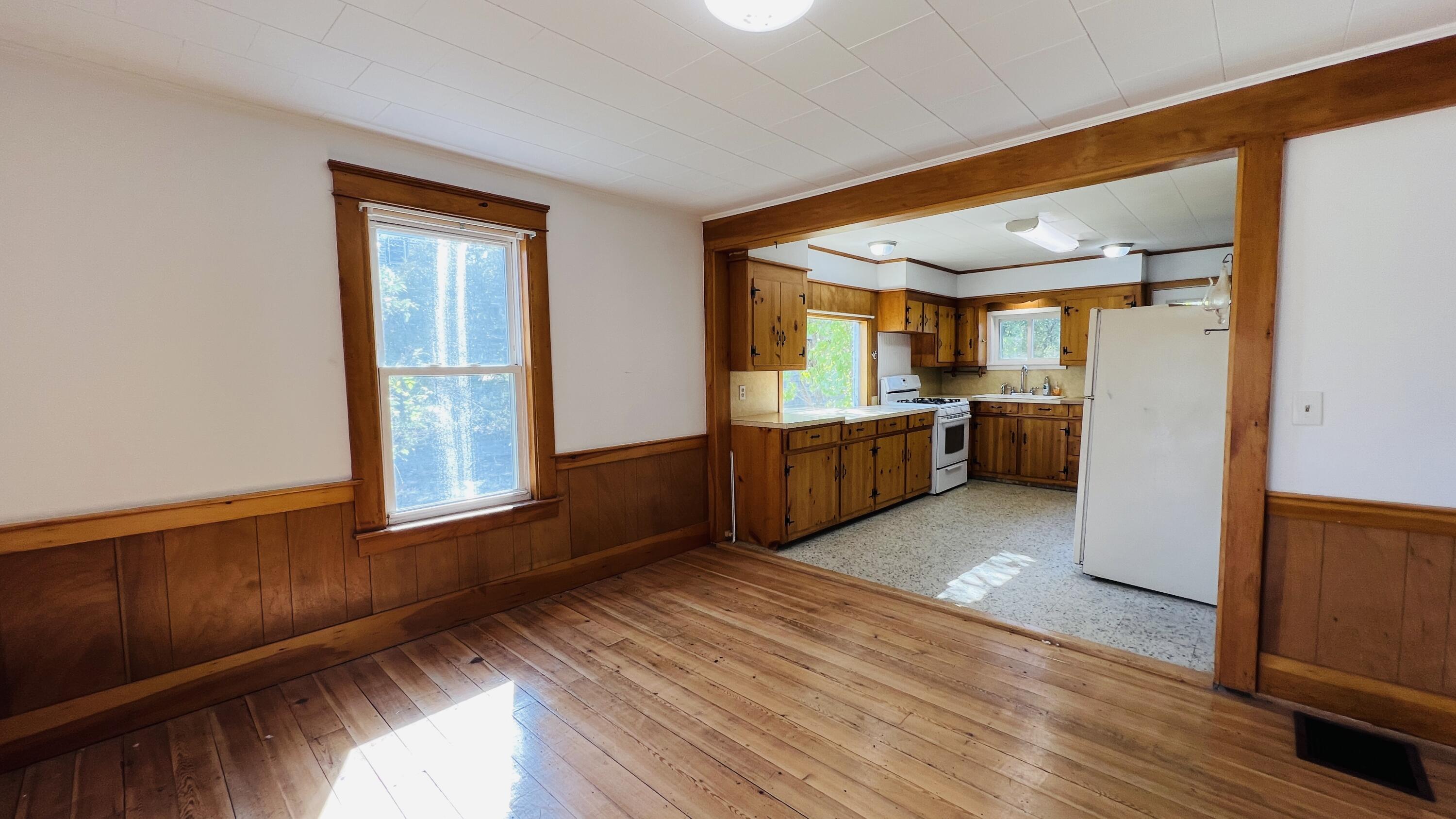 28 North Lubec Road Lubec, ME 04652 - Photo 5 of 24 IMG_2356(1)