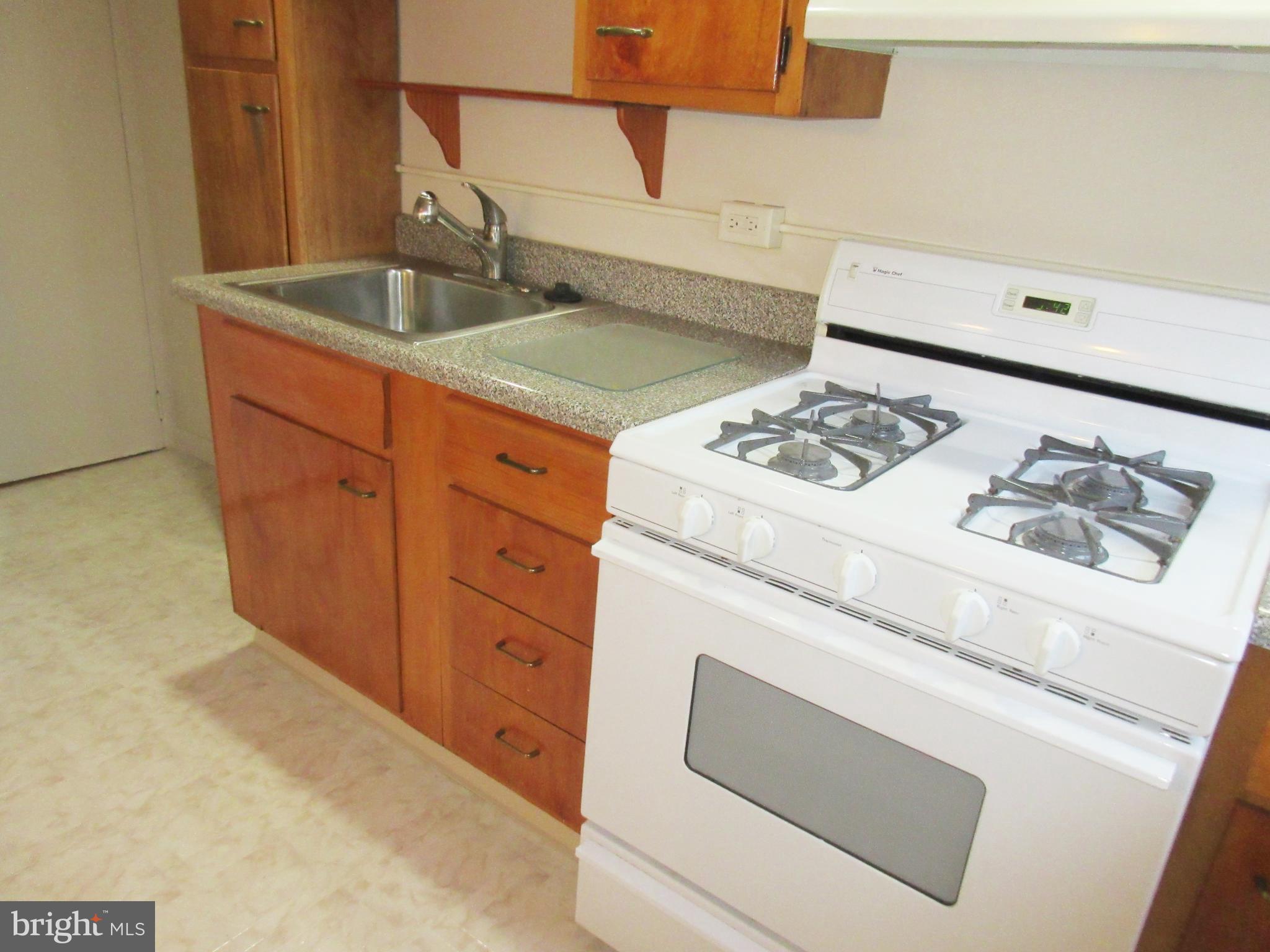 4040 Vernon Road Drexel Hill, PA 19026 - Photo 19 of 59 Gallery Image 19