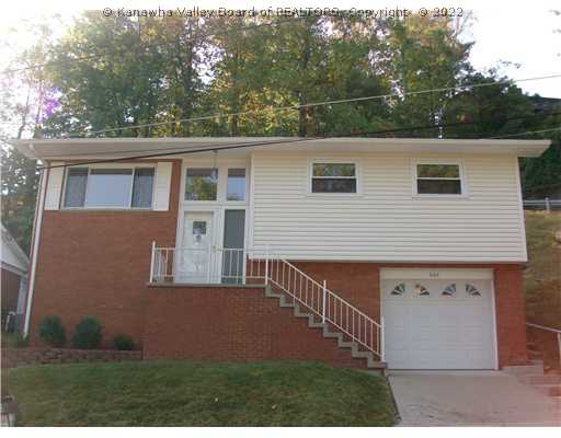 862 Beaumont Road Charleston, WV 25314 - Photo 1 of 14 Exterior Front.