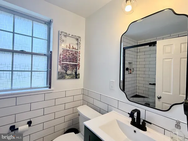 $2,650 | 4628 36th Street South, Unit B1, Arlington, VA 22206