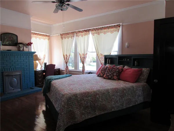 $400,000 | 915 Carswell Avenue, Waycross, GA 31503