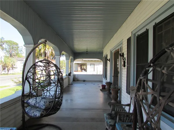 $400,000 | 915 Carswell Avenue, Waycross, GA 31503