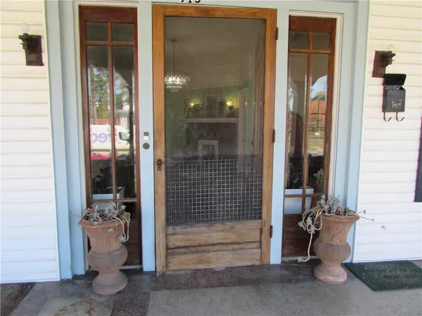 $400,000 | 915 Carswell Avenue, Waycross, GA 31503