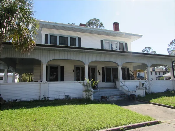 $400,000 | 915 Carswell Avenue, Waycross, GA 31503