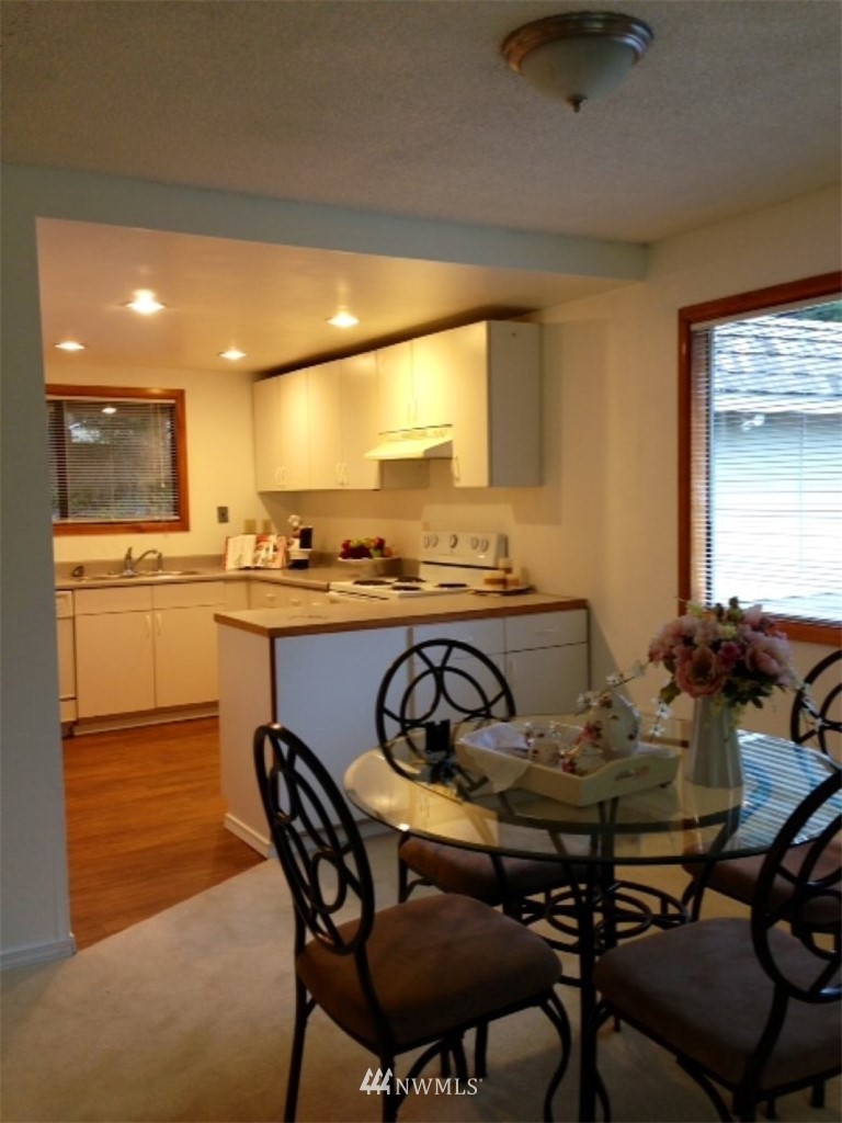 13827 Southeast Allen Road Bellevue, WA 98006 - Photo 5 of 5 Gallery Image 5