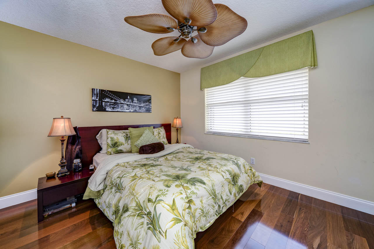 1219 Southwest Dyer Point Road Palm City, FL 34990 - Photo 17 of 25 Spare Bedroom