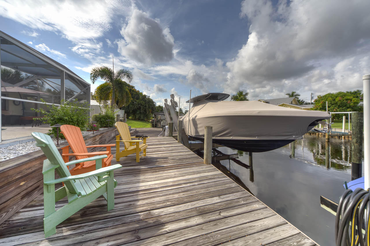 1219 Southwest Dyer Point Road Palm City, FL 34990 - Photo 21 of 25 Deck/Dock