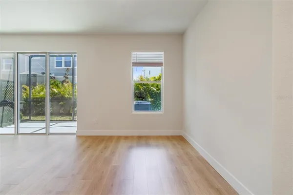 $329,990 | 10720 Oak Bnd Drive, Parrish, FL 34219