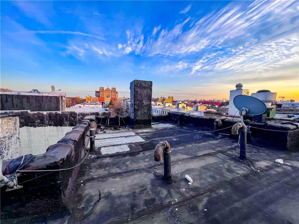5907 4th Avenue Brooklyn, NY 11220 - Photo 25 of 37 a view of a terrace