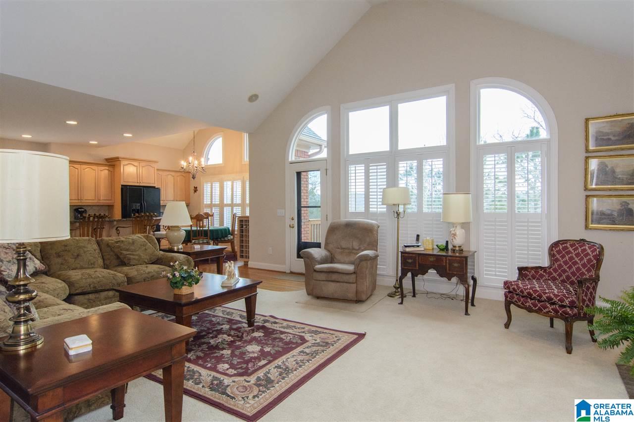426 Conroy Circle Sterrett, AL 35147 - Photo 7 of 50