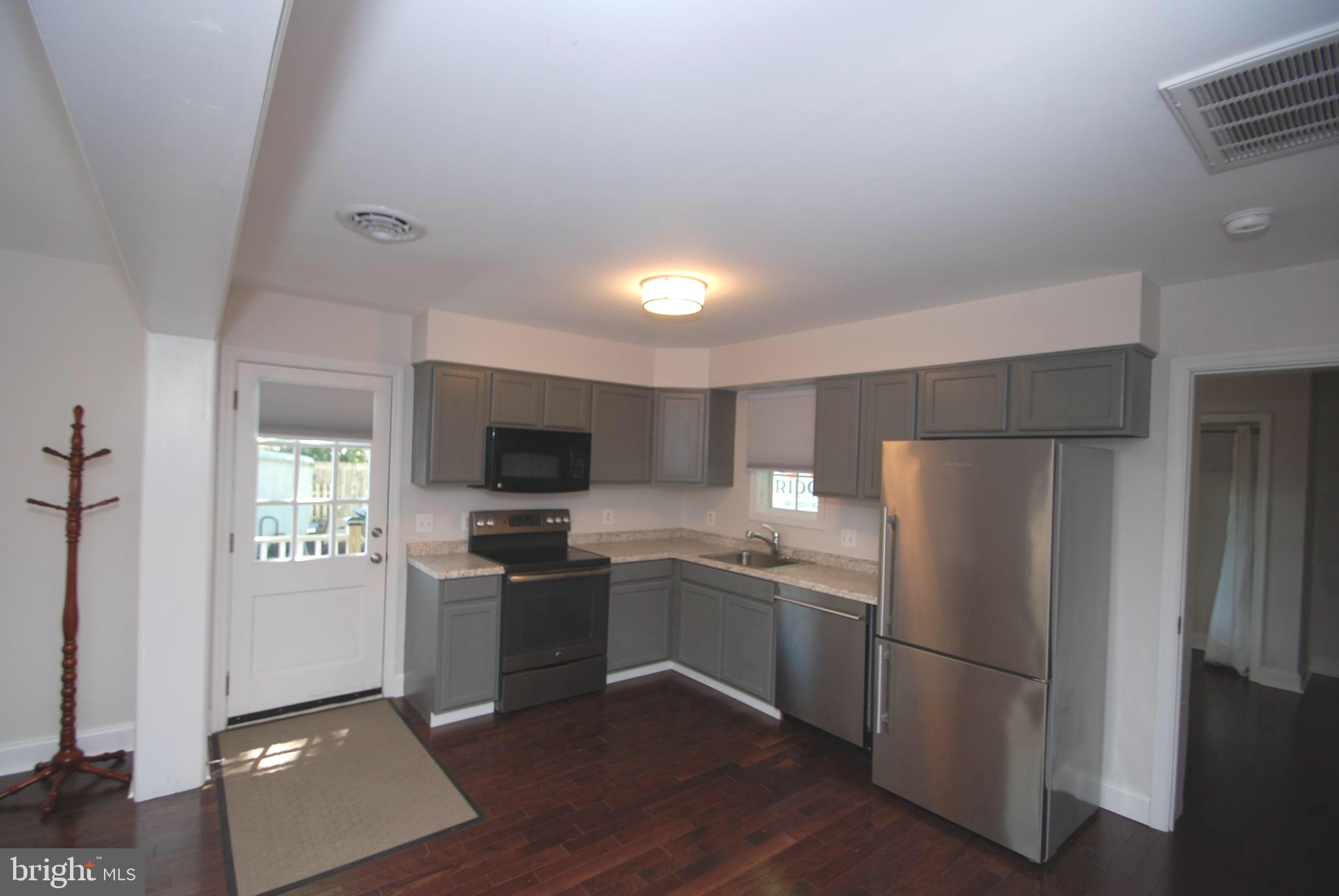 29533 Matthewstown Road Easton, MD 21601 - Photo 7 of 18 1st Kitched