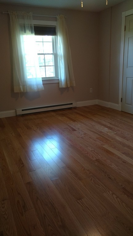 131 Round Hill Road, Unit 131 Northampton, MA 01060 - Photo 14 of 25 Gallery Image 14
