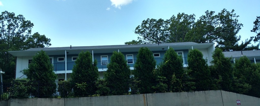 131 Round Hill Road, Unit 131 Northampton, MA 01060 - Photo 23 of 25 Gallery Image 23