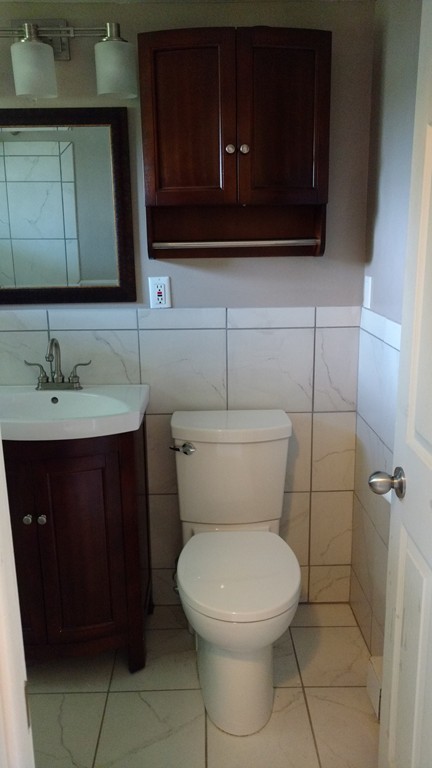 131 Round Hill Road, Unit 131 Northampton, MA 01060 - Photo 9 of 25 Gallery Image 9
