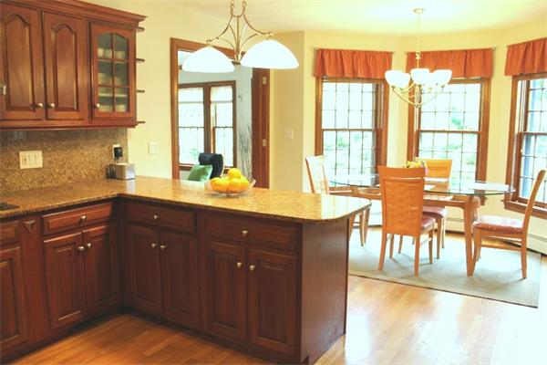 41 Walnut Street Lexington, MA 02421 - Photo 13 of 30 Gallery Image 13