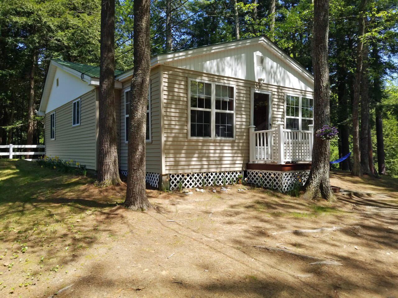 18 Fairbanks Road Manchester, ME 04351 - Photo 3 of 16 Front View