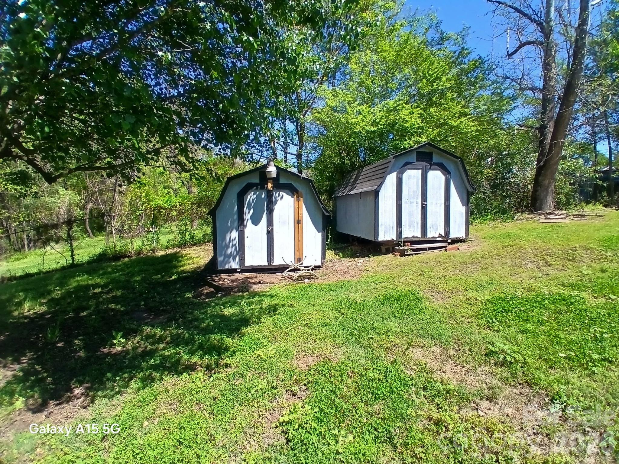 634 Oates Road Gastonia, NC 28052 - Photo 28 of 33 a view of backyard with garden