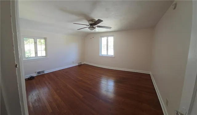 $2,495 | 10 Allendale Place, Pittsburgh, PA 15228