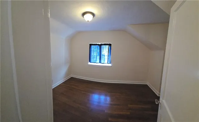 $2,495 | 10 Allendale Place, Pittsburgh, PA 15228