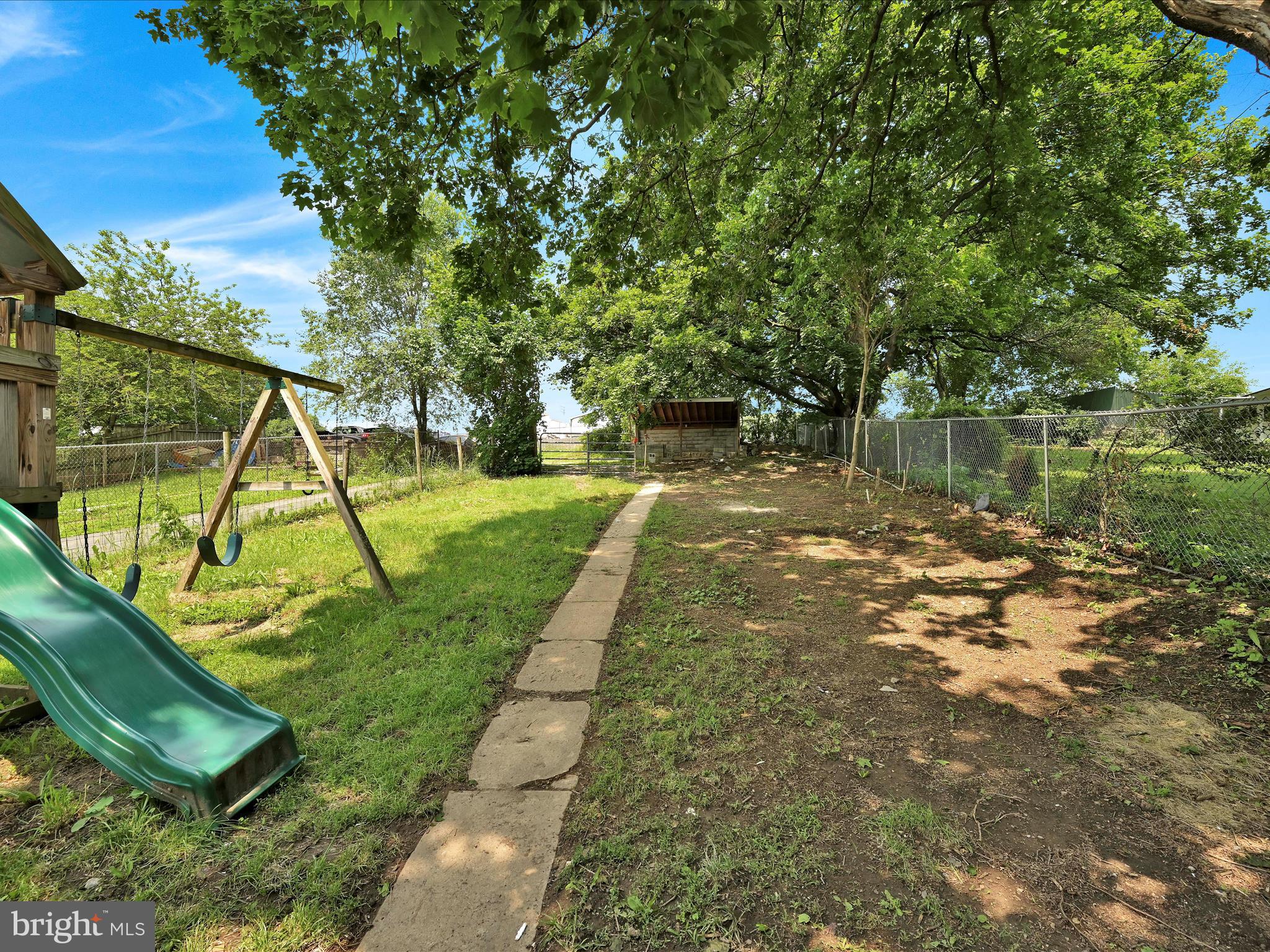 71 Pleasant Valley Road Pine Grove, PA 17963 - Photo 3 of 27 Yard
