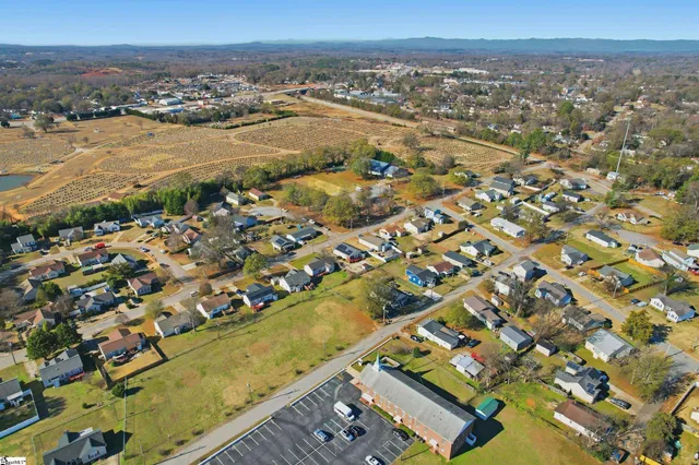 $254,900 | 209 Alice Avenue, Greenville, SC 29611