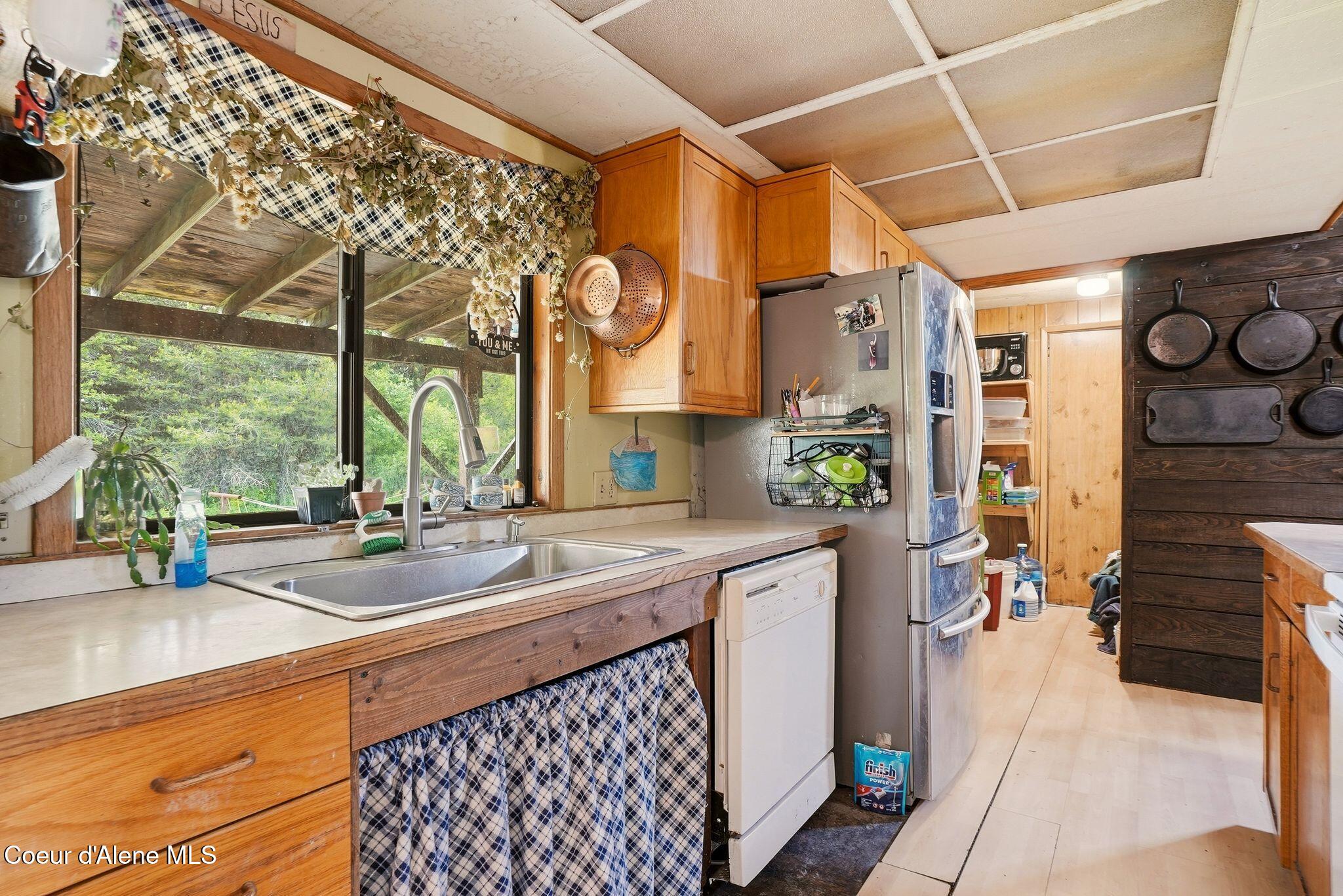 890 Pokey Creek Road Fernwood, ID 83830 - Photo 13 of 45 Kitchen