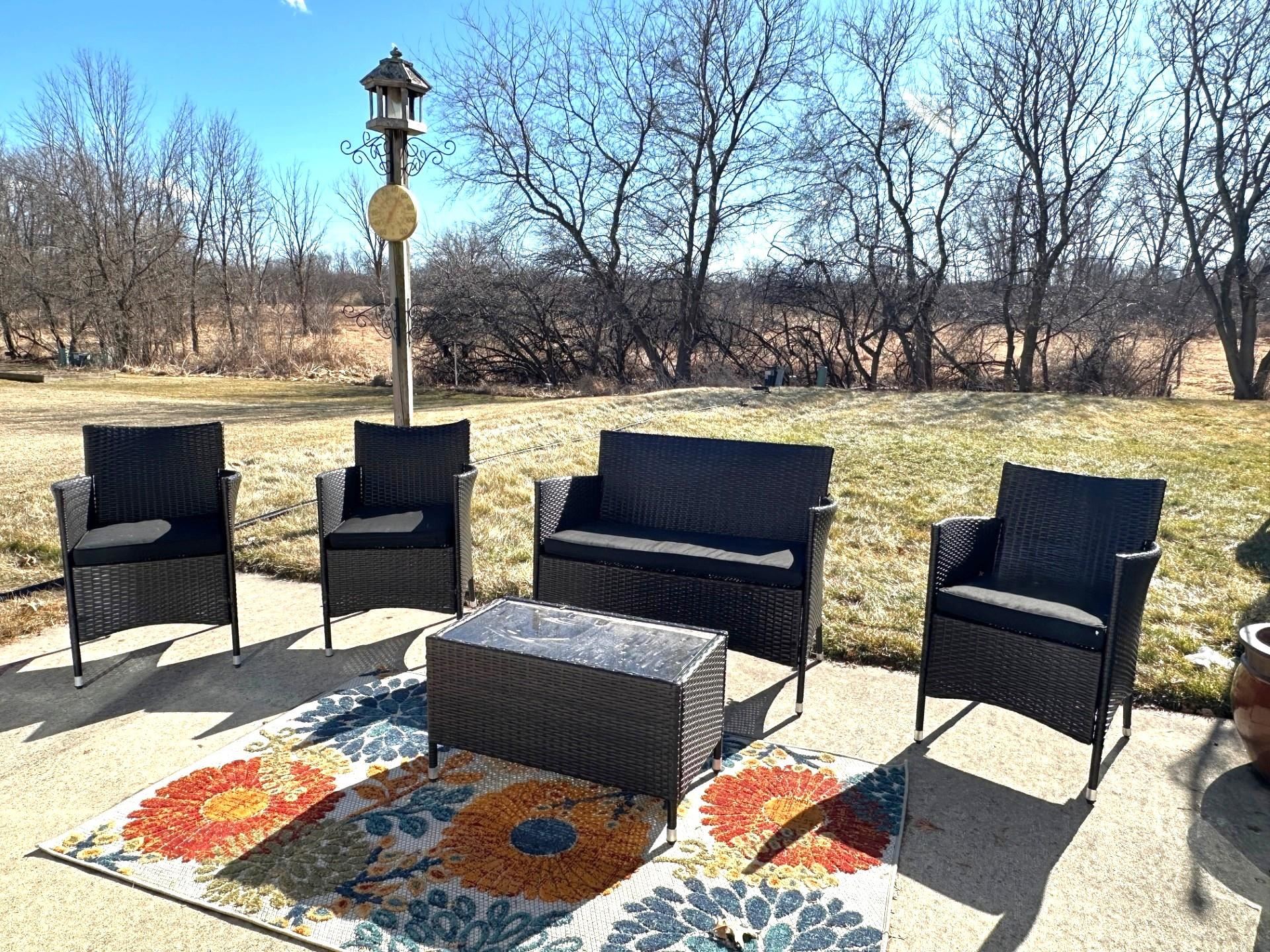 109 Jennifer Lane Fall River, WI 53932 - Photo 2 of 39