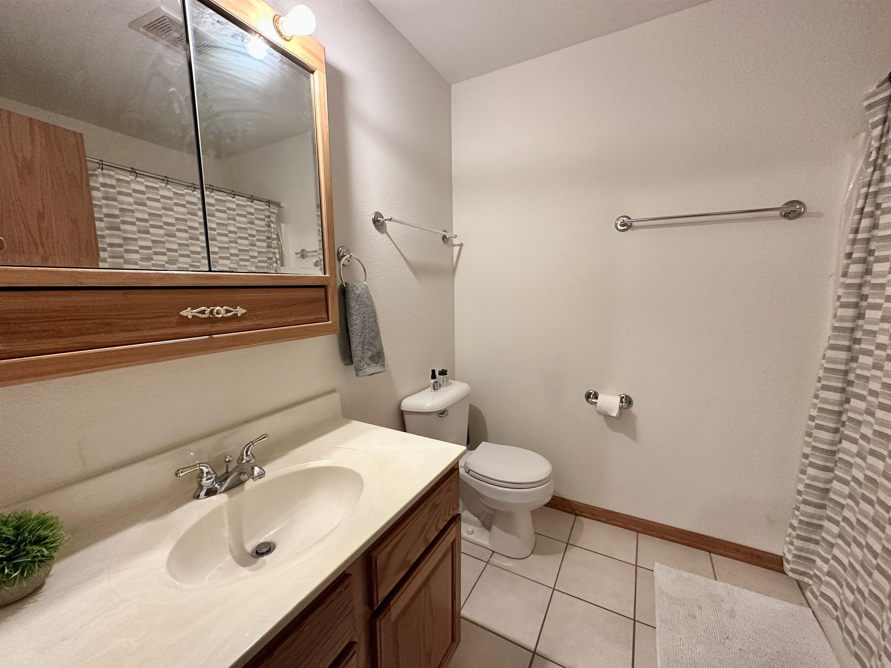 109 Jennifer Lane Fall River, WI 53932 - Photo 27 of 39