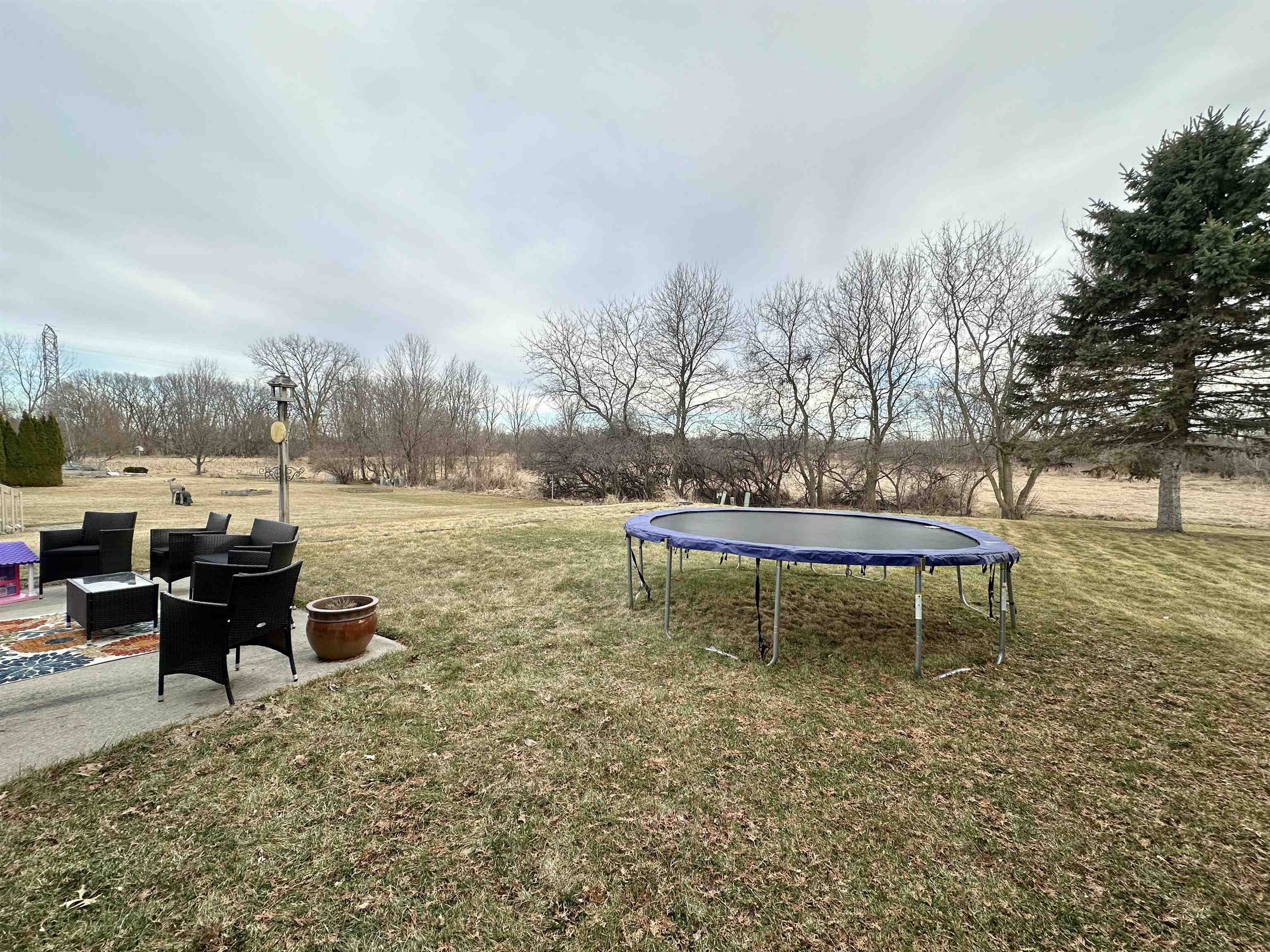 109 Jennifer Lane Fall River, WI 53932 - Photo 36 of 39