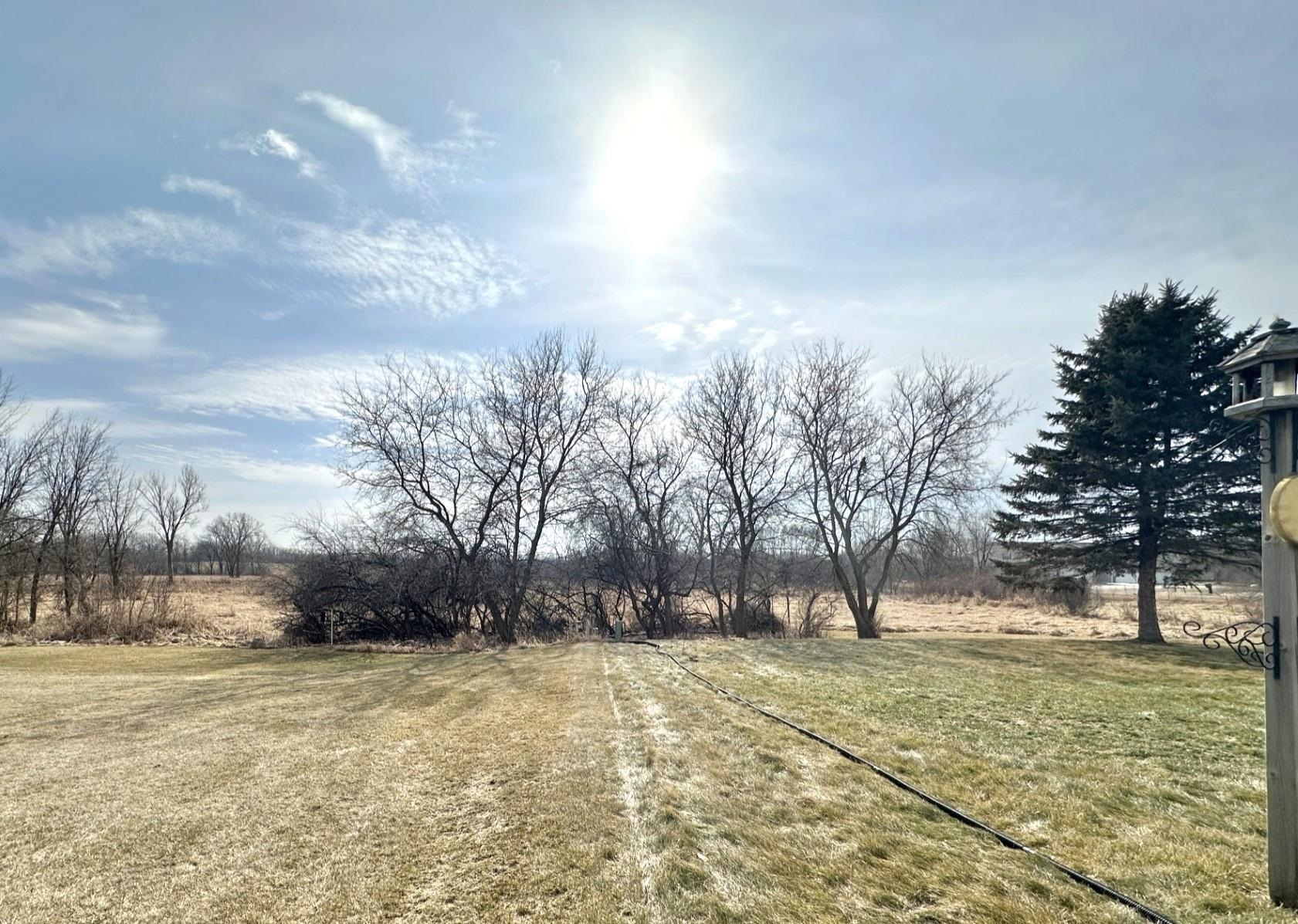 109 Jennifer Lane Fall River, WI 53932 - Photo 4 of 39