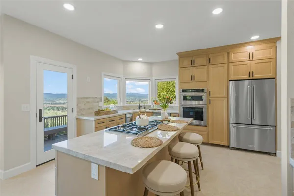 $2,830,000 | 9539 VÃa Del Cielo, Gilroy, CA 95020