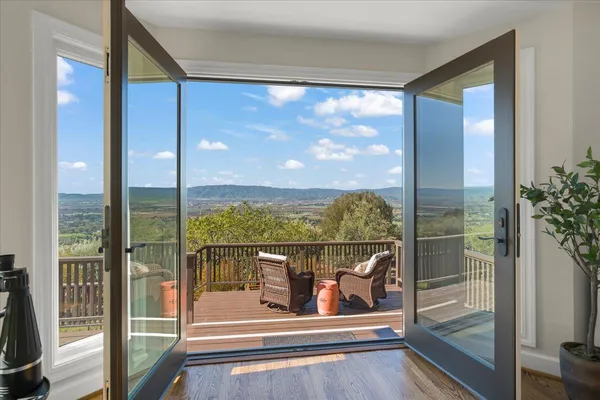 $2,830,000 | 9539 VÃa Del Cielo, Gilroy, CA 95020