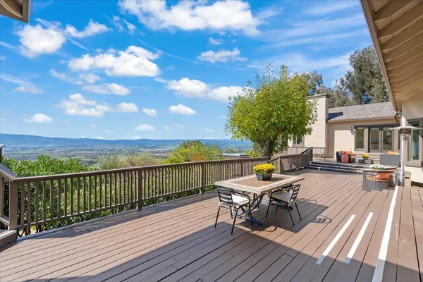 $2,830,000 | 9539 VÃa Del Cielo, Gilroy, CA 95020