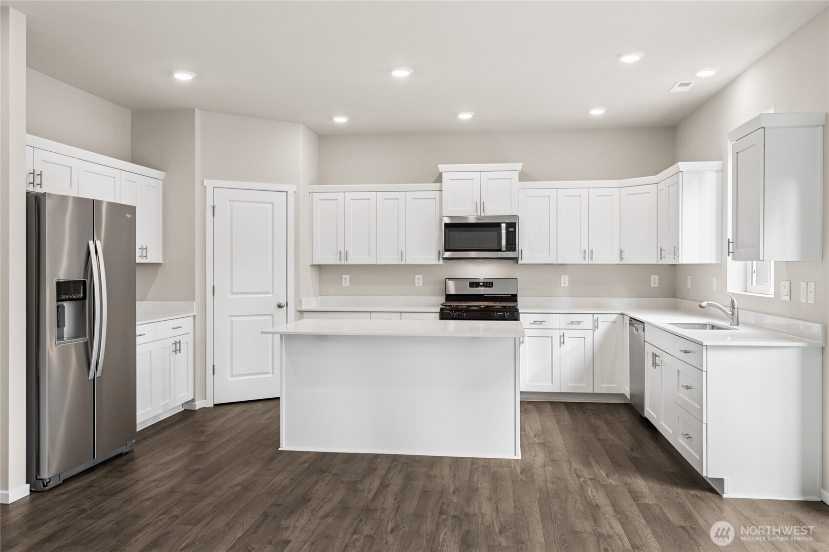 4039 Hyde Loop Northeast, Unit 111 Olympia, WA 98506 - Photo 11 of 23