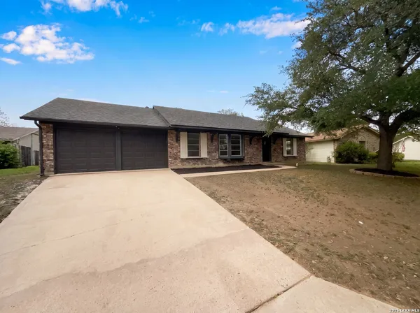 $252,000 | 225 La Jolla Drive, Live Oak, TX 78233