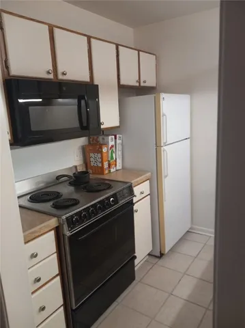 $1,700 | 220 Elm Street, Unit 233, Clemson, SC 29631