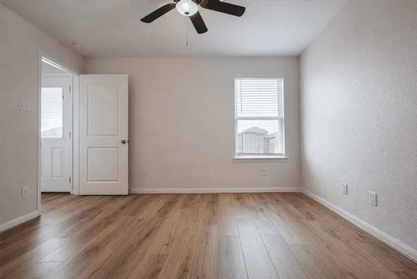 $2,150 | 2209 Nautica Terrace, Texas City, TX 77568