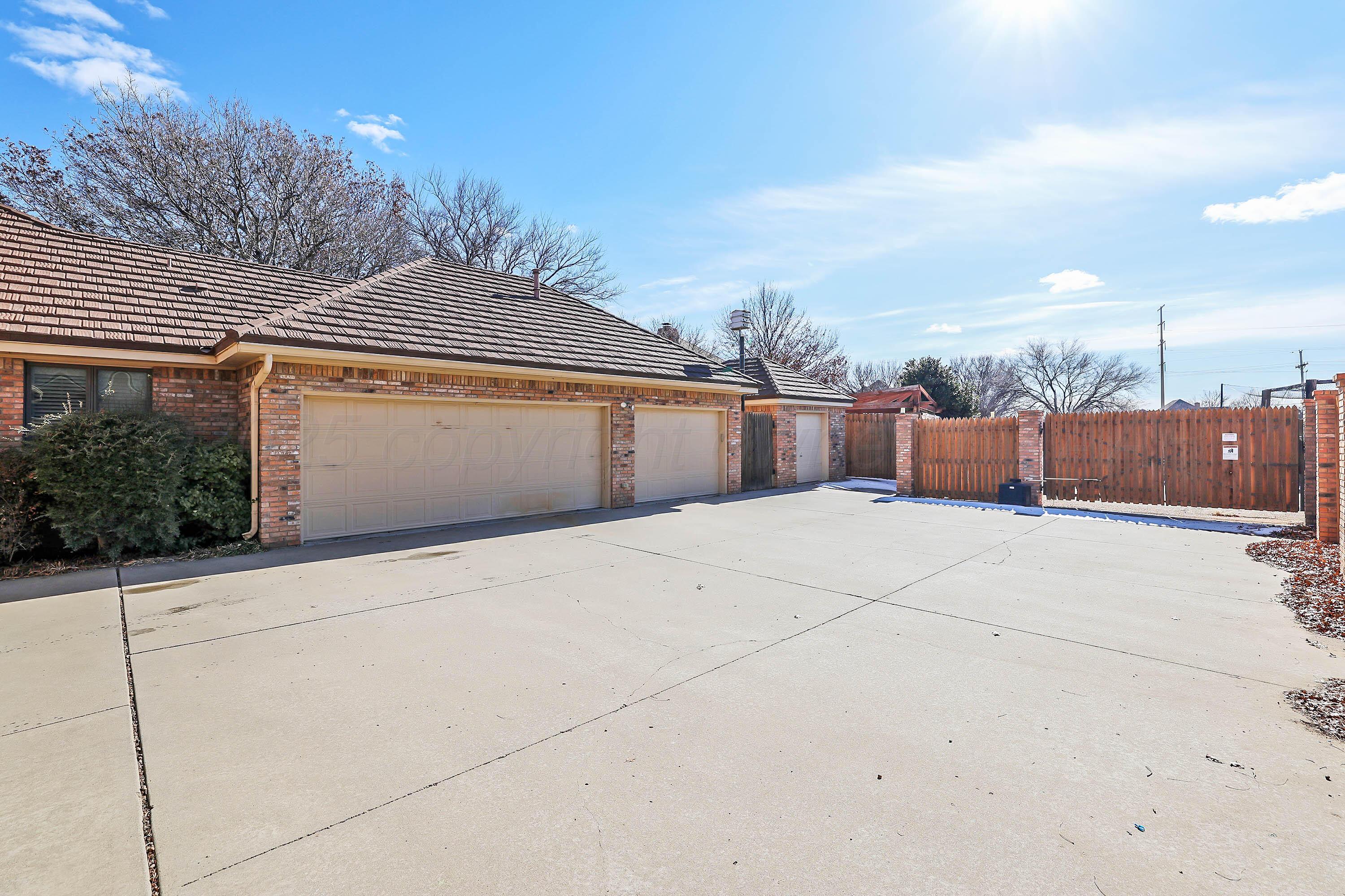 7707 Bent Tree Drive Amarillo, TX 79121 - Photo 46 of 47 a view of terrace