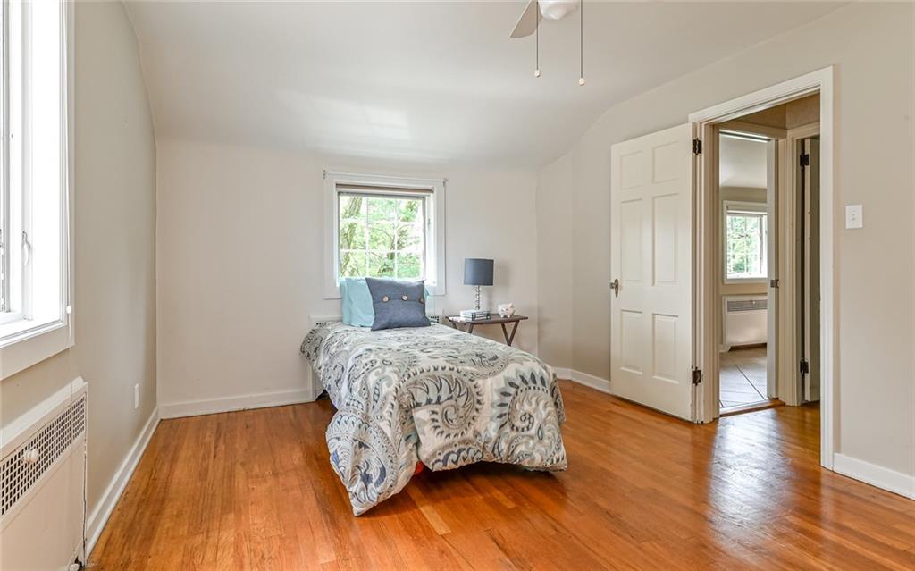 1505 West Ingomar Road Pittsburgh, PA 15237 - Photo 33 of 42 Light and bright second floor guest bedroom.