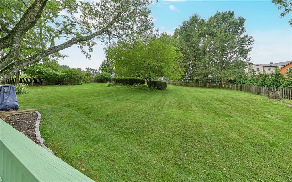 1505 West Ingomar Road Pittsburgh, PA 15237 - Photo 39 of 42 Expansive, level lot.