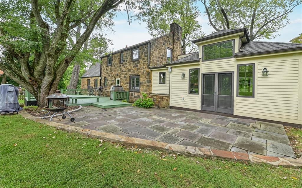 1505 West Ingomar Road Pittsburgh, PA 15237 - Photo 9 of 42 Stone patio also accesses first floor bedroom.