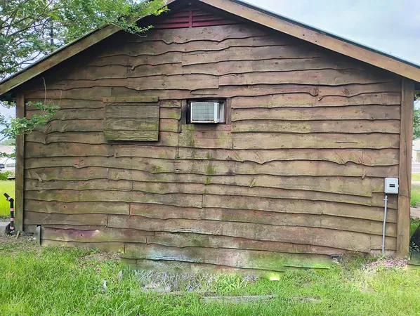 $1,100 | 6759 Highway 105, Unit PIE SHP, Navasota, TX 77868