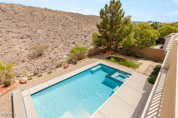 $6,000 | 17 Morninglow Pass, Henderson, NV 89052