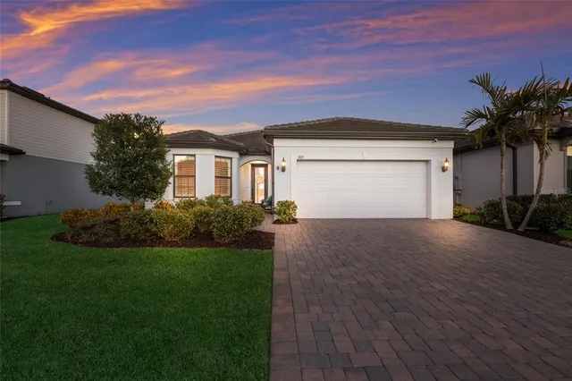 $695,000 | 709 Gadwall Court, Bradenton, FL 34212