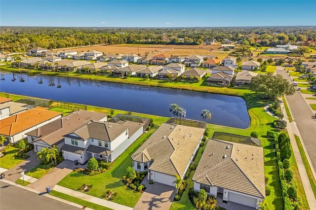 $695,000 | 709 Gadwall Court, Bradenton, FL 34212