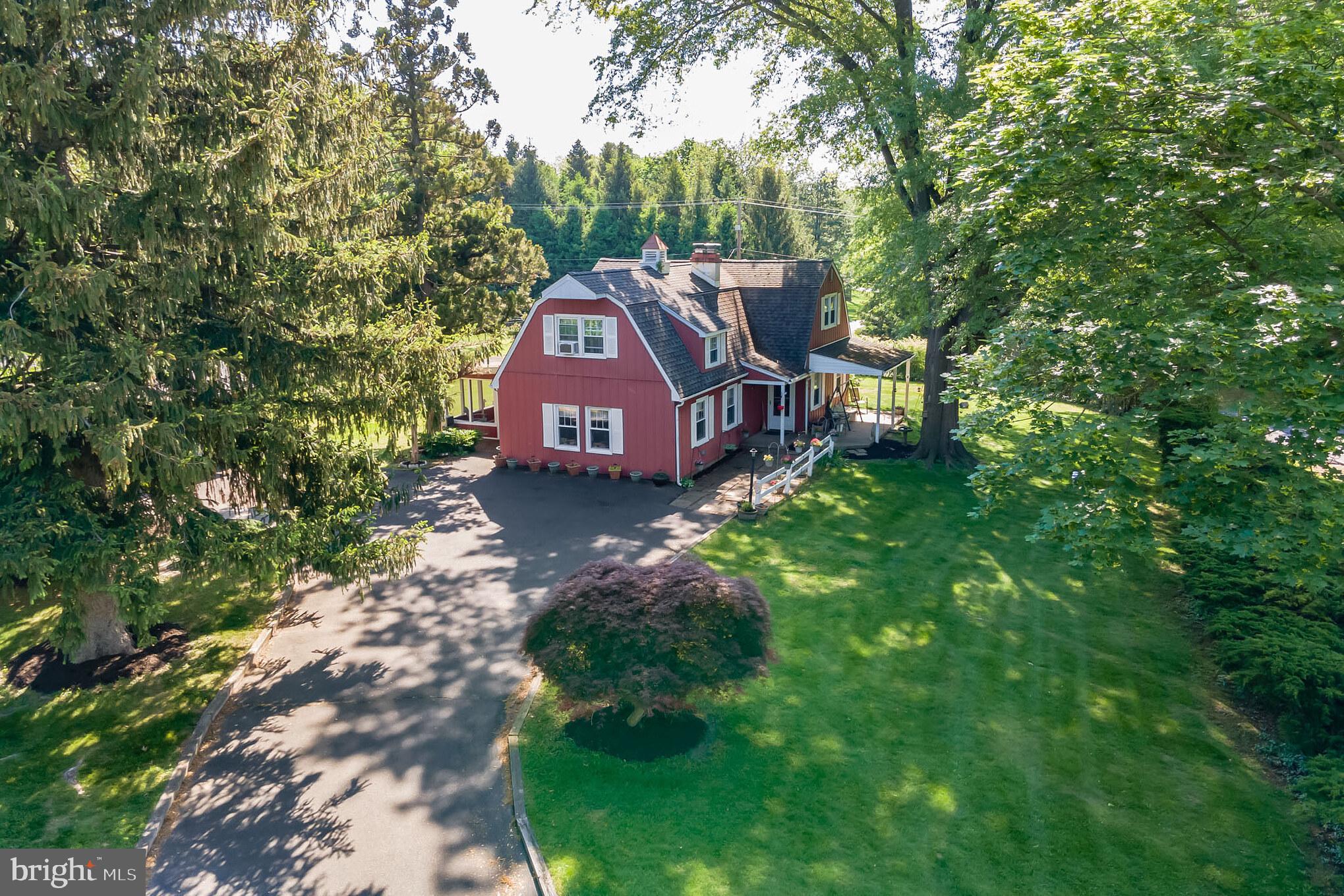 184 Crest Road Newtown, PA 18940 - Photo 1 of 27