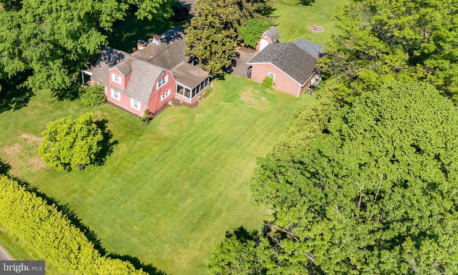 184 Crest Road Newtown, PA 18940 - Photo 26 of 27