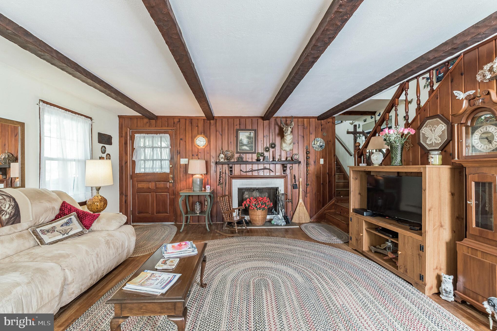 184 Crest Road Newtown, PA 18940 - Photo 8 of 27