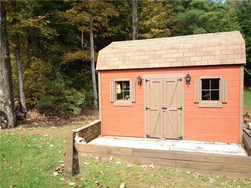 372 Ossipee Hill Road East Waterboro, ME 04030 - Photo 3 of 13 Storage.