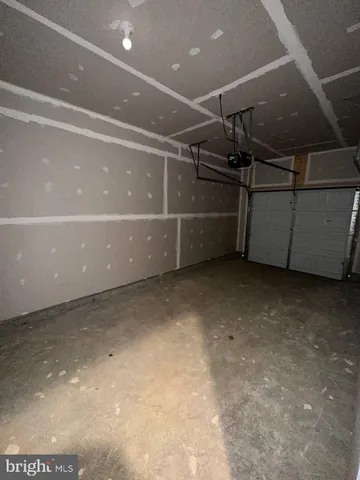 a view of a room with an empty space